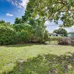 11 Mi To South Beach Home With Screened Porch!