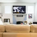 Dos Casitas Design District #1 - 3 Bedroom House