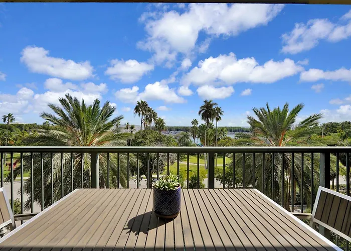 Gorgeous Spacious 2Bed 2Bath Bayview In Grove