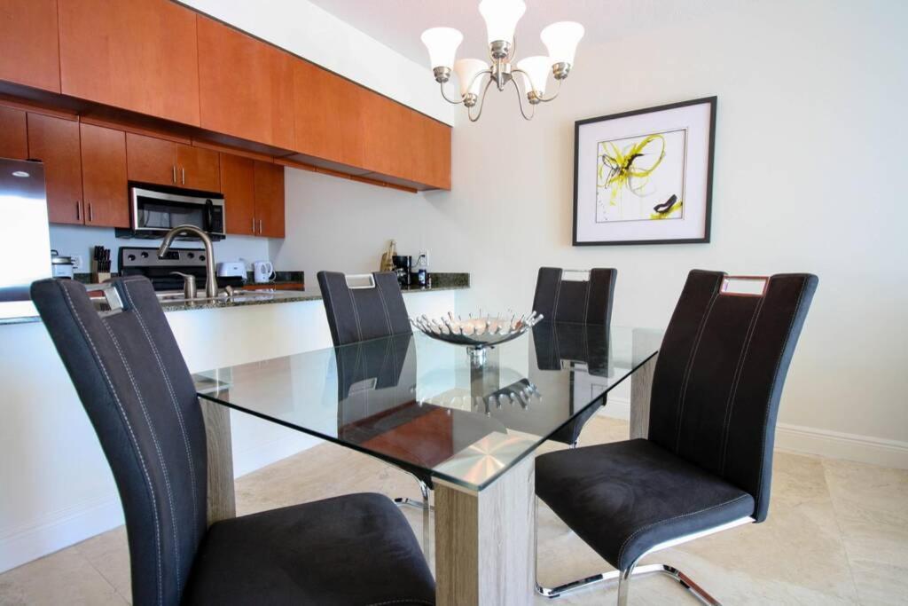 Apartment Brickell Condo With Views! *