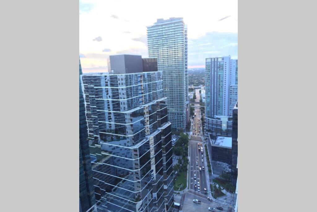 Brickell Condo With Views! Apartment