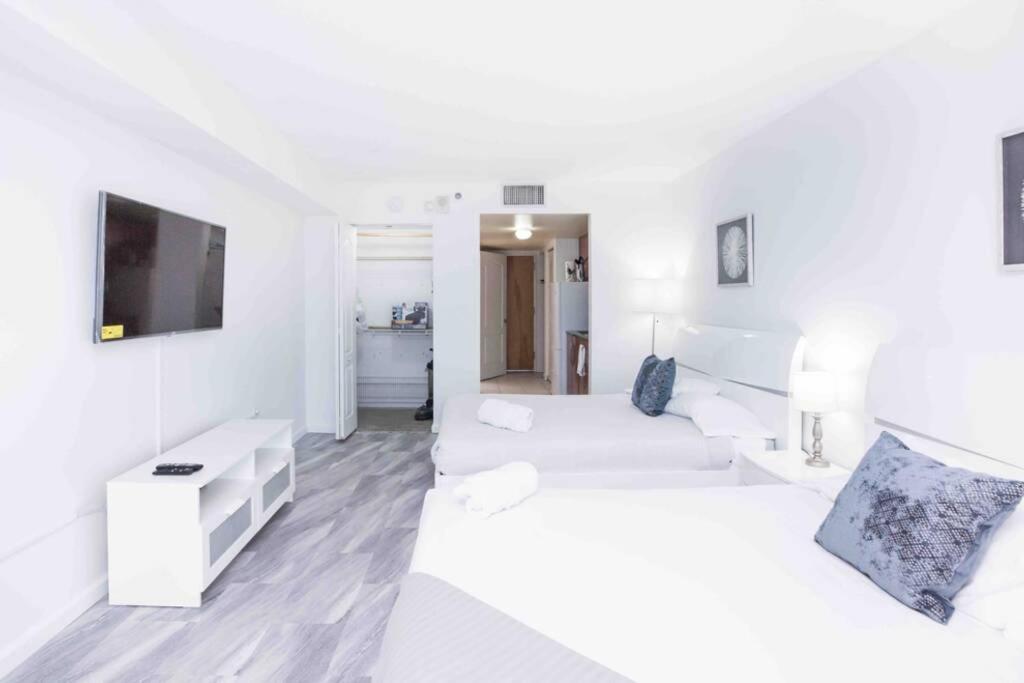 Spectacular At Brickell, Free Parking Apartment Miami