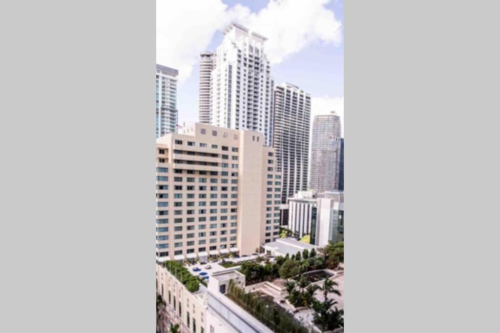 Apartment Spectacular At Brickell, Free Parking
