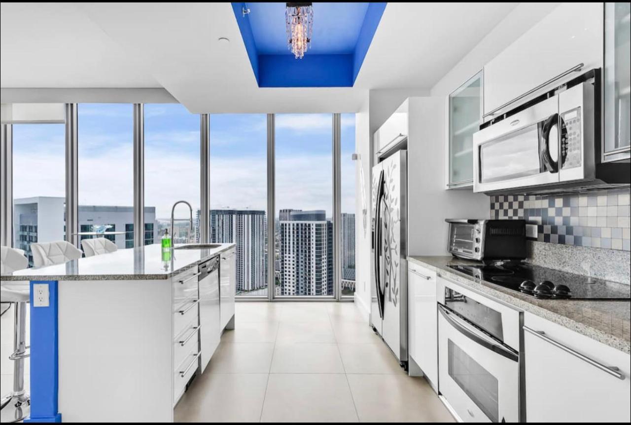 Highrise With The Best Location Miami