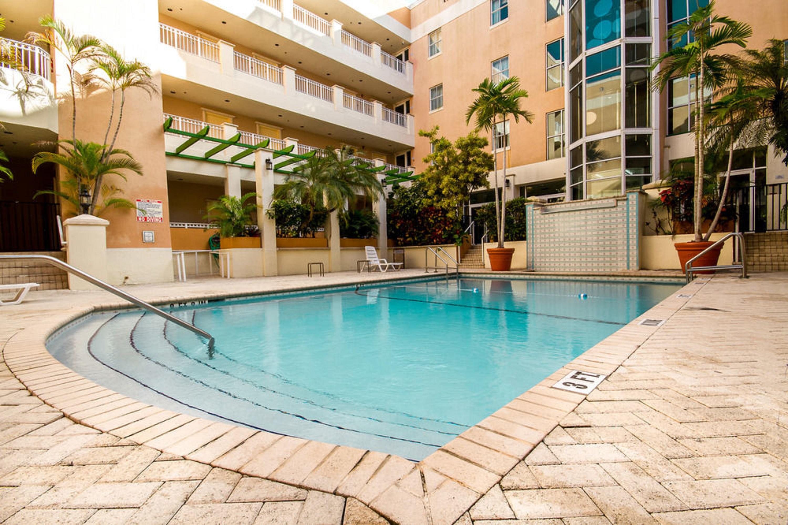 Rodeway - Coral Gables
