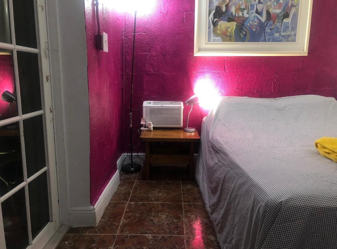 Homestay House *
