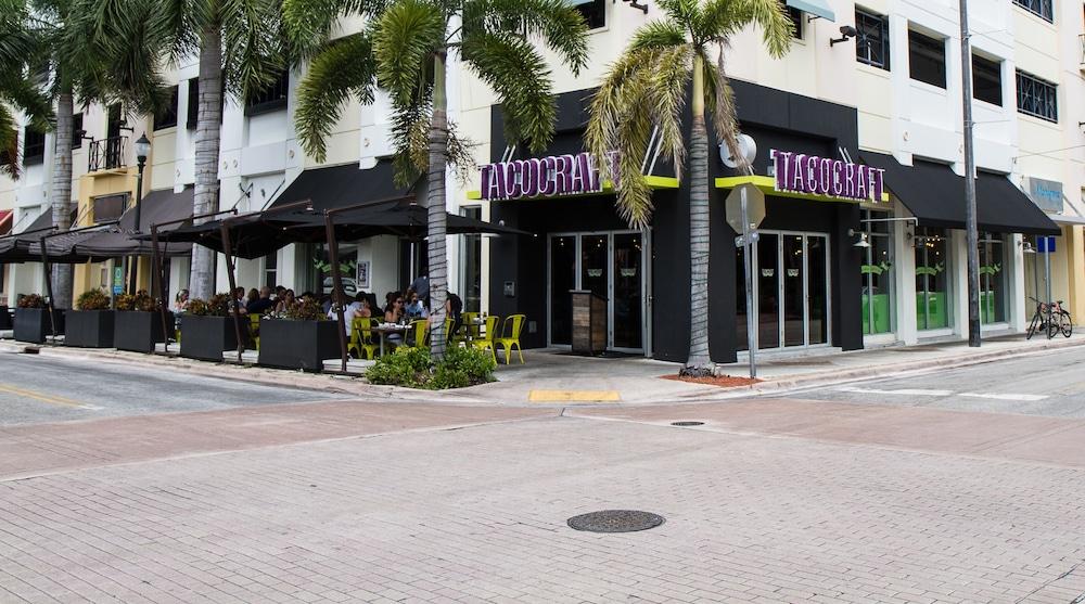 Rodeway - Coral Gables Inn