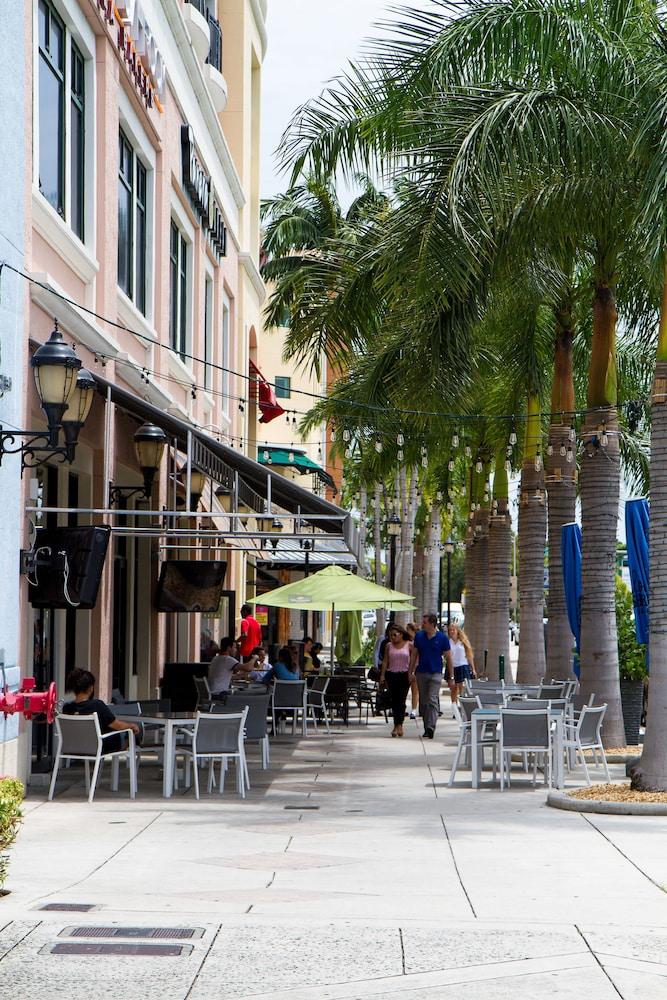 Inn Rodeway - Coral Gables