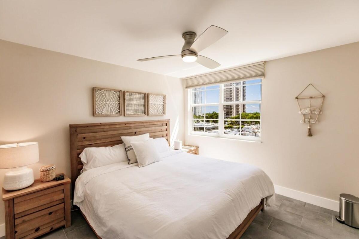 Holiday home Uhost Ai - 3b Gem W Golf & Intracoastal Views *