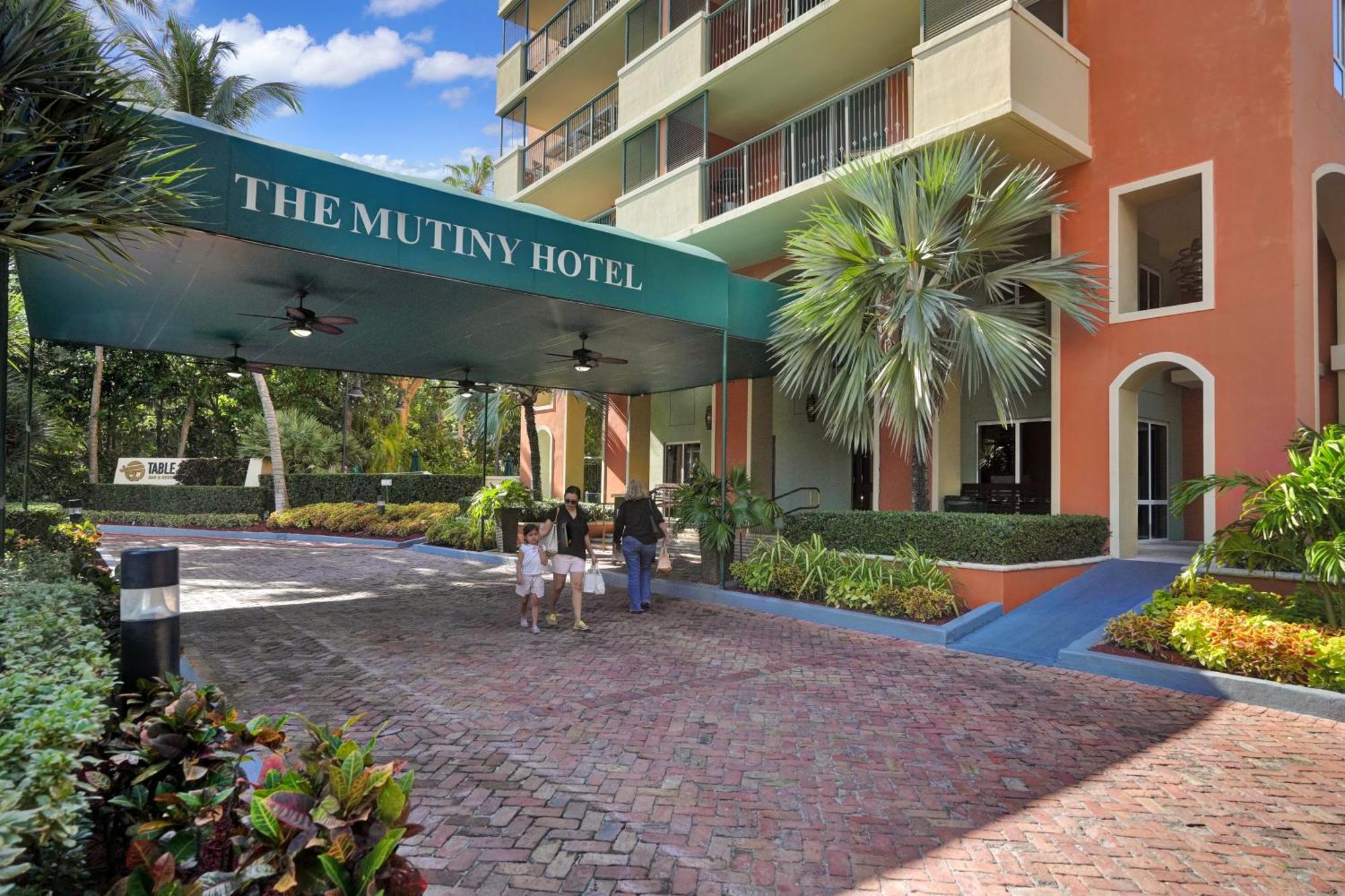 Gorgeous Spacious 2bed 2bath Bayview In Grove