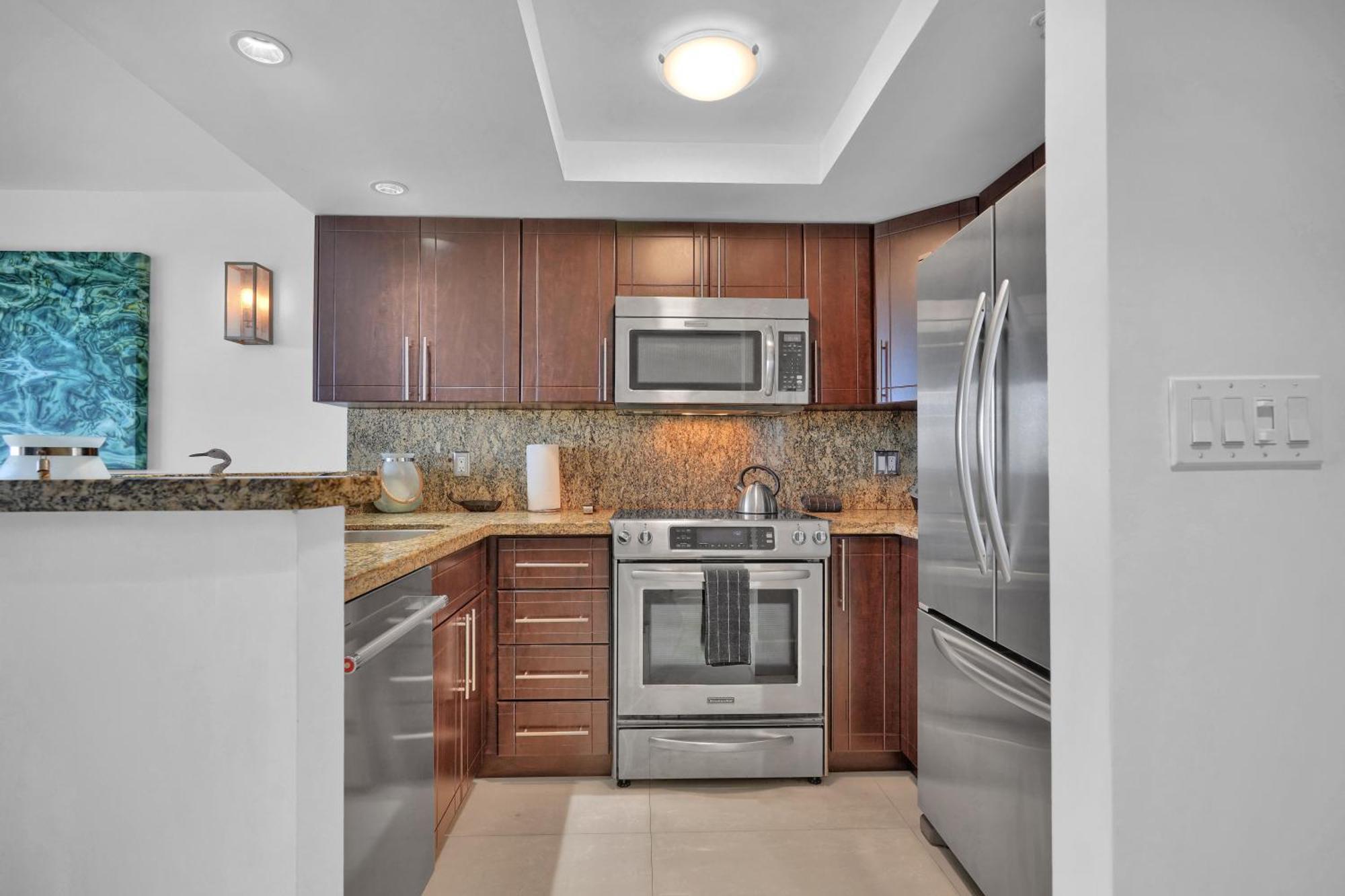 Gorgeous Spacious 2bed 2bath Bayview In Grove