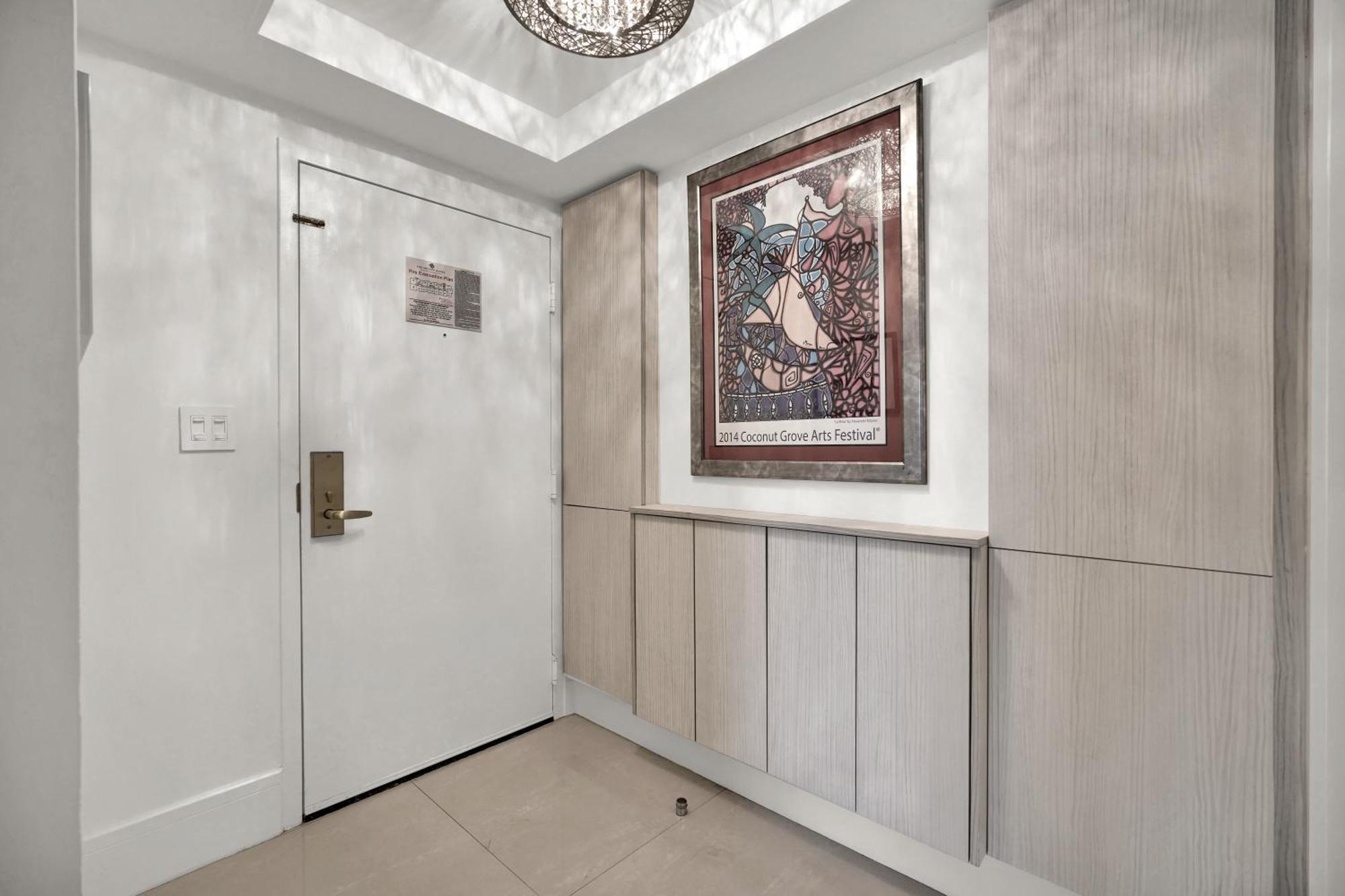 Gorgeous Spacious 2bed 2bath Bayview In Grove