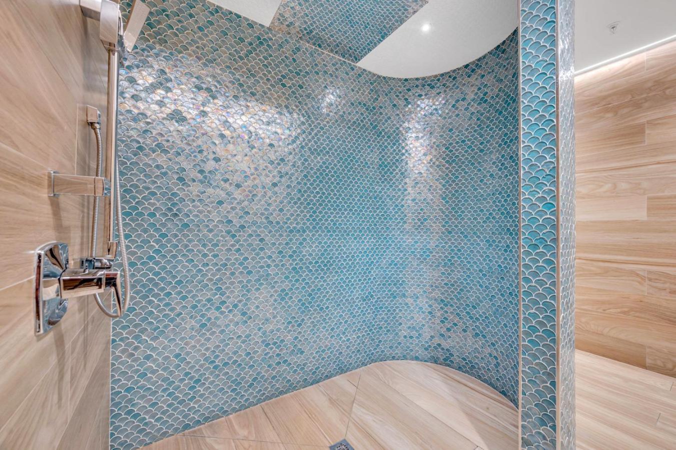 Apartment Charming In The Heart Of Downtown With Free Parking *