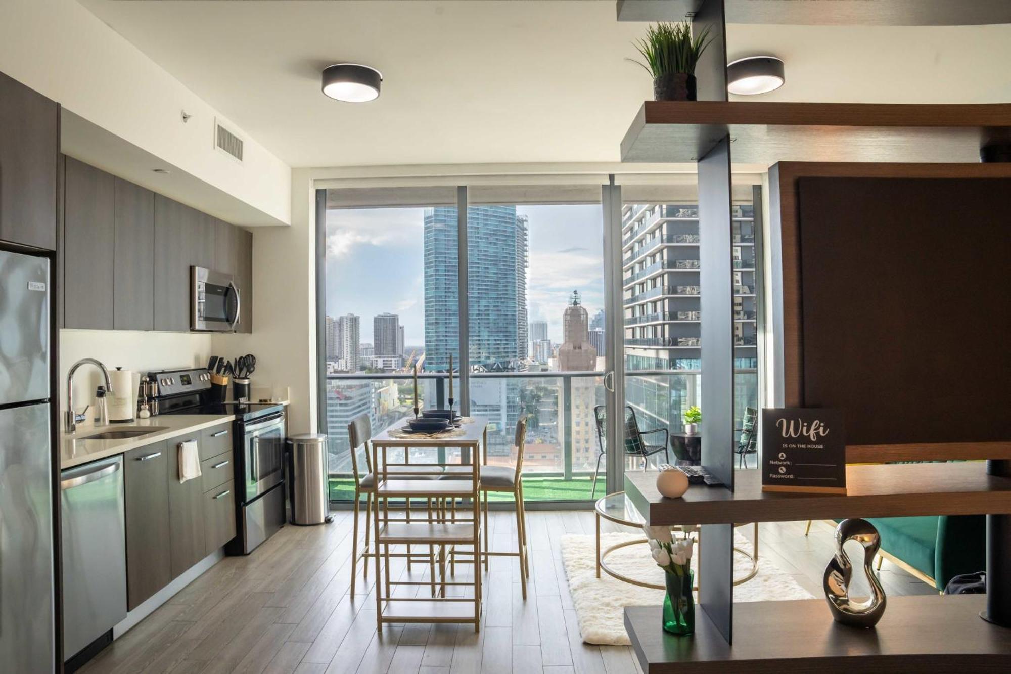 Apartment Luxury - In The Heart Of