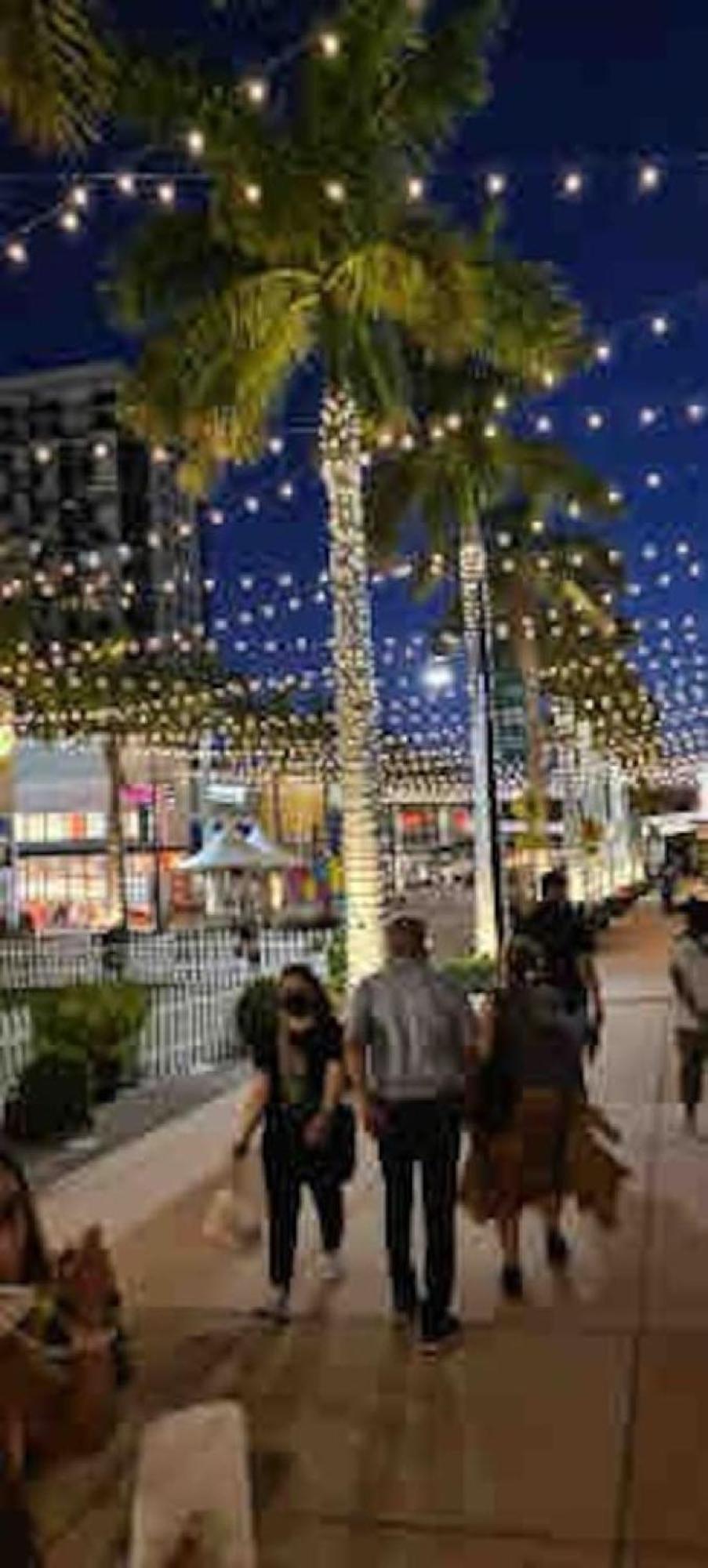 Style Luxury Living In Doral, Apartment