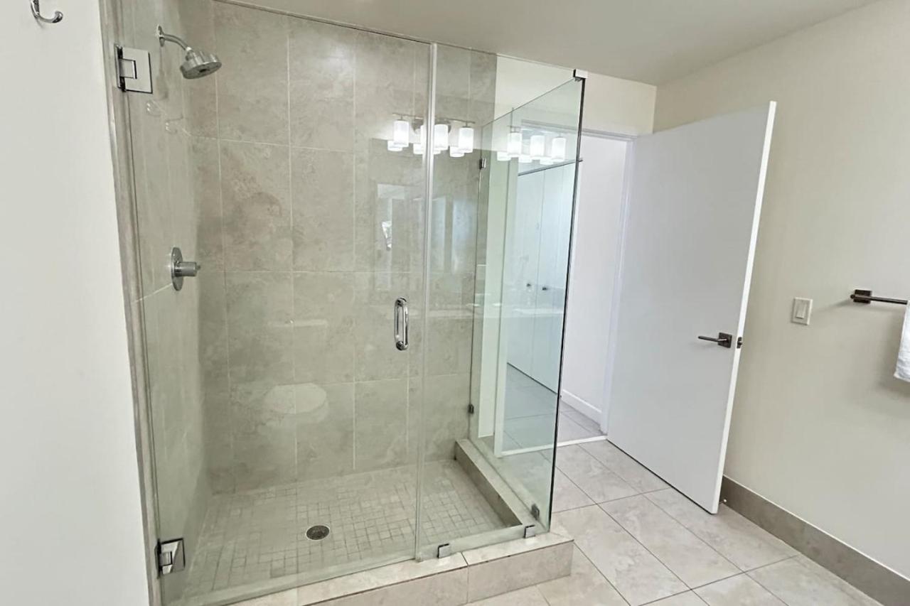 Apartment Style Luxury Living In Doral,