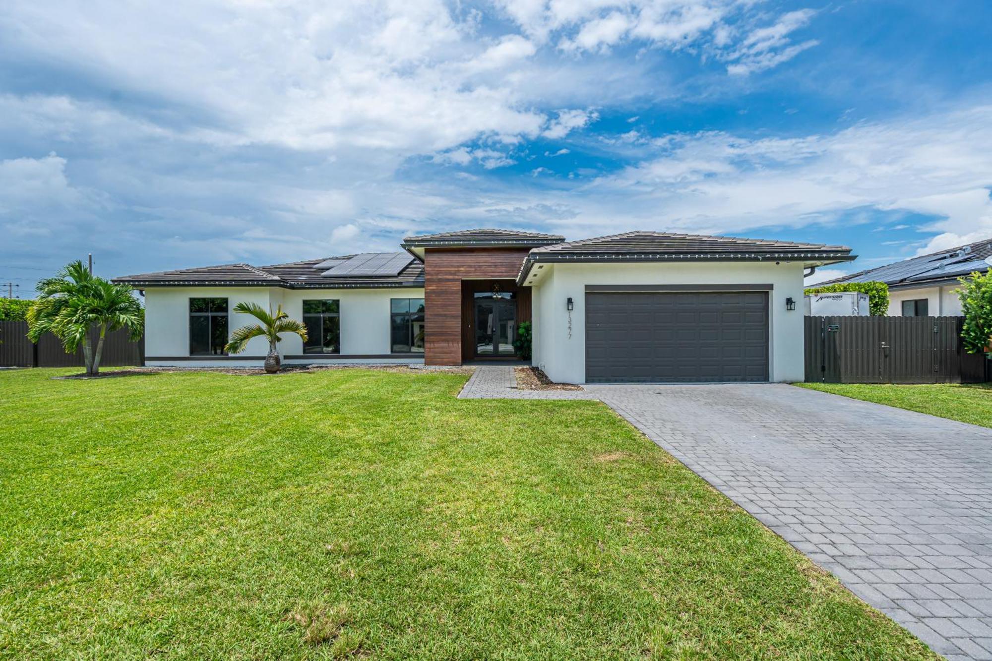 Holiday home The Luxe Retreat *