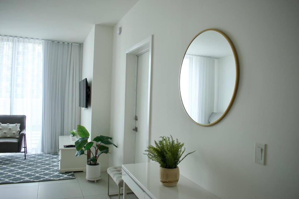 Luxury In Doral Miami, 1 Bd *