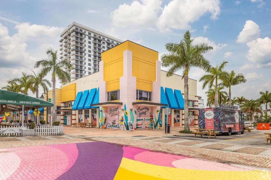 Luxury In Doral Miami, 1 Bd Apartment Miami