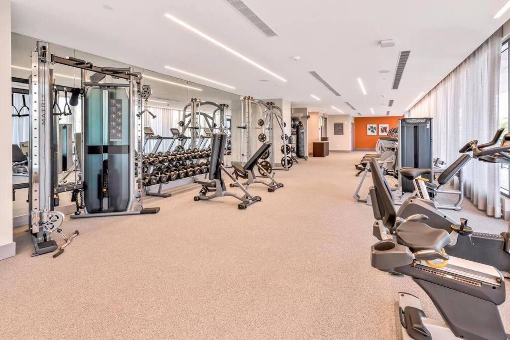 Luxury In Doral Miami, 1 Bd * Miami