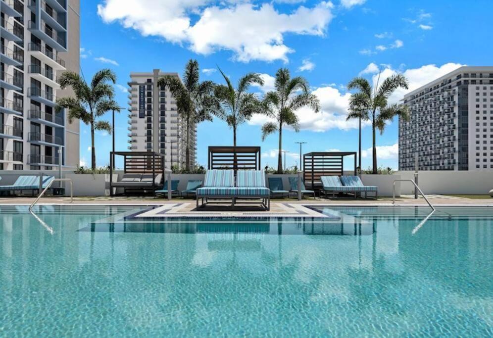 Luxury In Doral Miami, 1 Bd Apartment