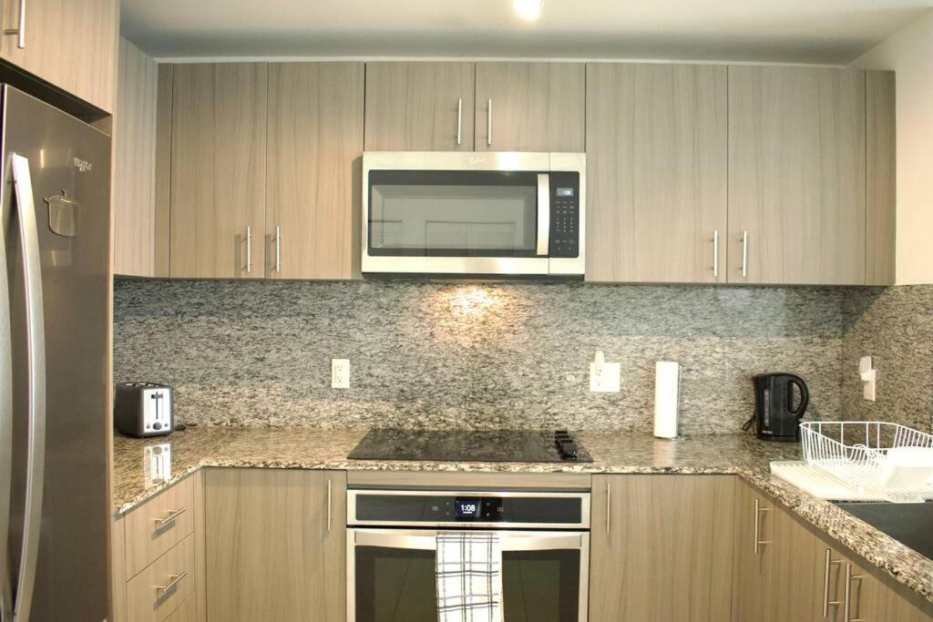 Luxury In Doral Miami, 1 Bd Apartment