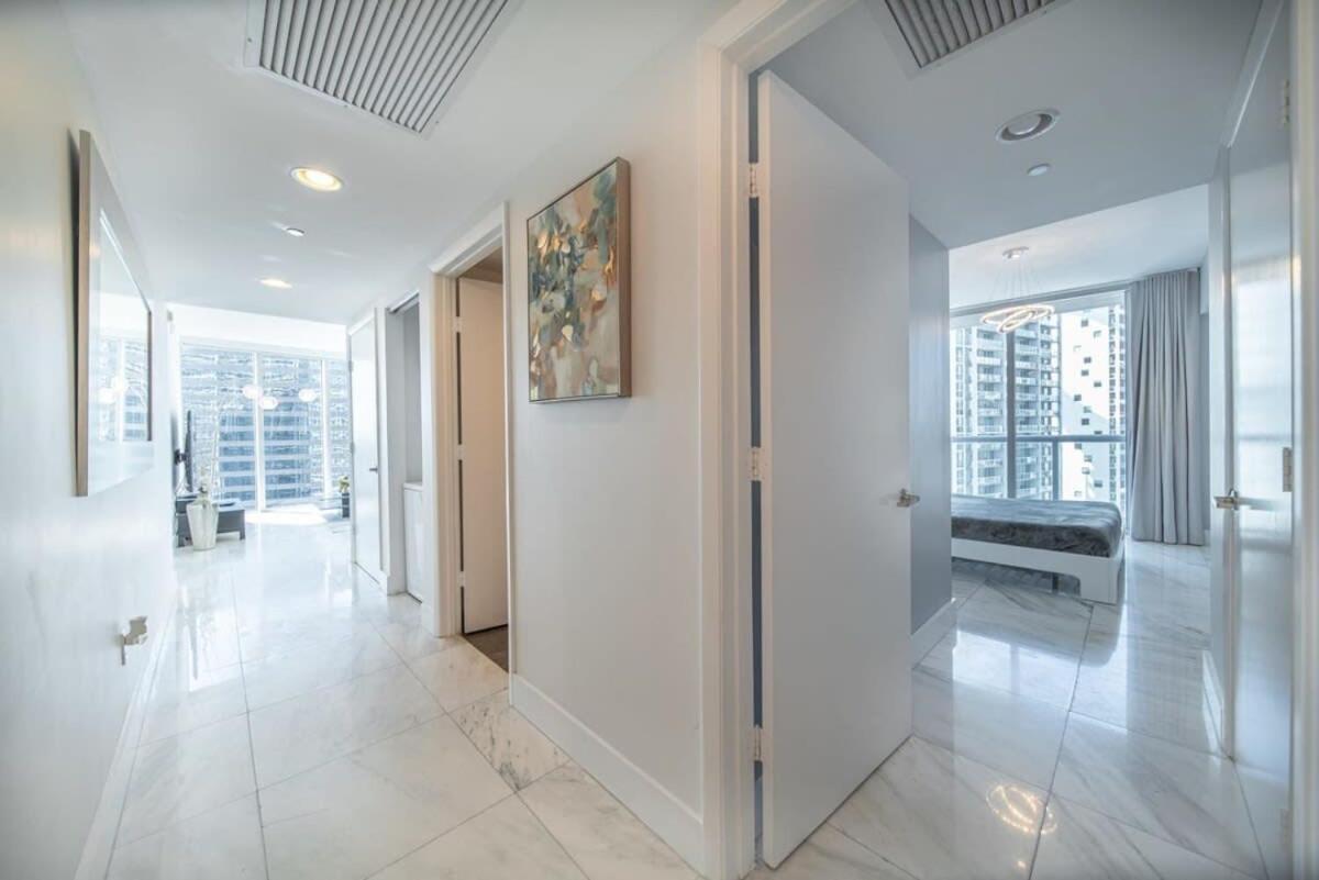 Luxury Ocean View 2br Corner Unit At W * Miami