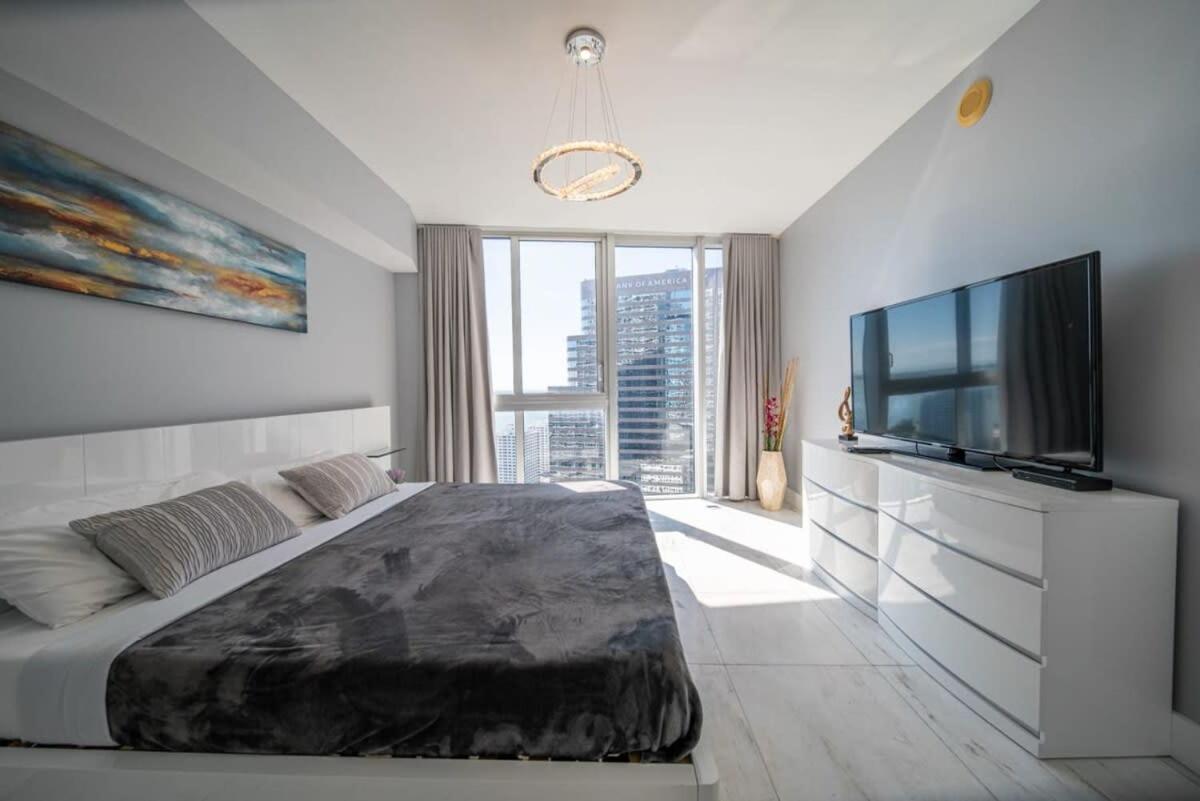 Luxury Ocean View 2br Corner Unit At W Apartment *