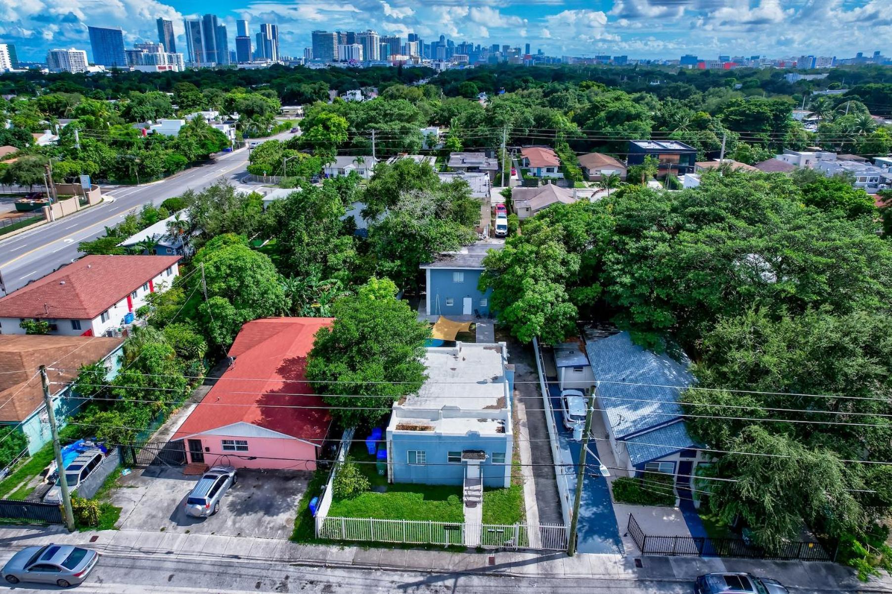 Dos Casitas Design District #1 - 3 Bedroom House * Miami