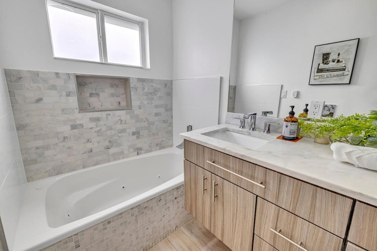 Villa - Pool & Hot Tub Escape *