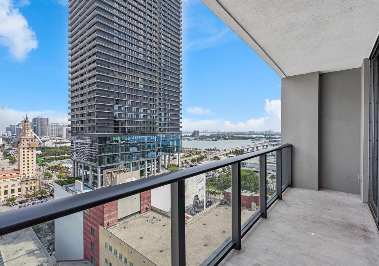 Apartment X-lounge Ii - Highrise In The Heart Of Downtown With Rooftop Pool & Skyline Views *