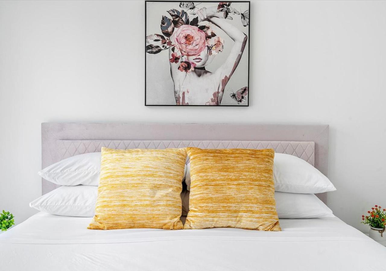 Apartment X-lounge Ii - Highrise In The Heart Of Downtown With Rooftop Pool & Skyline Views *
