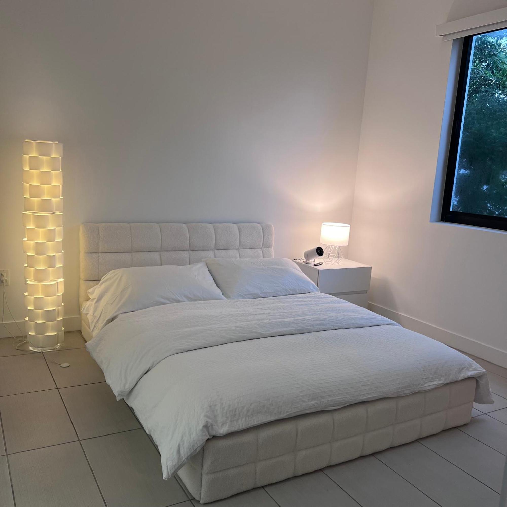 Master Bedroom In Calle Ocho Homestay Miami