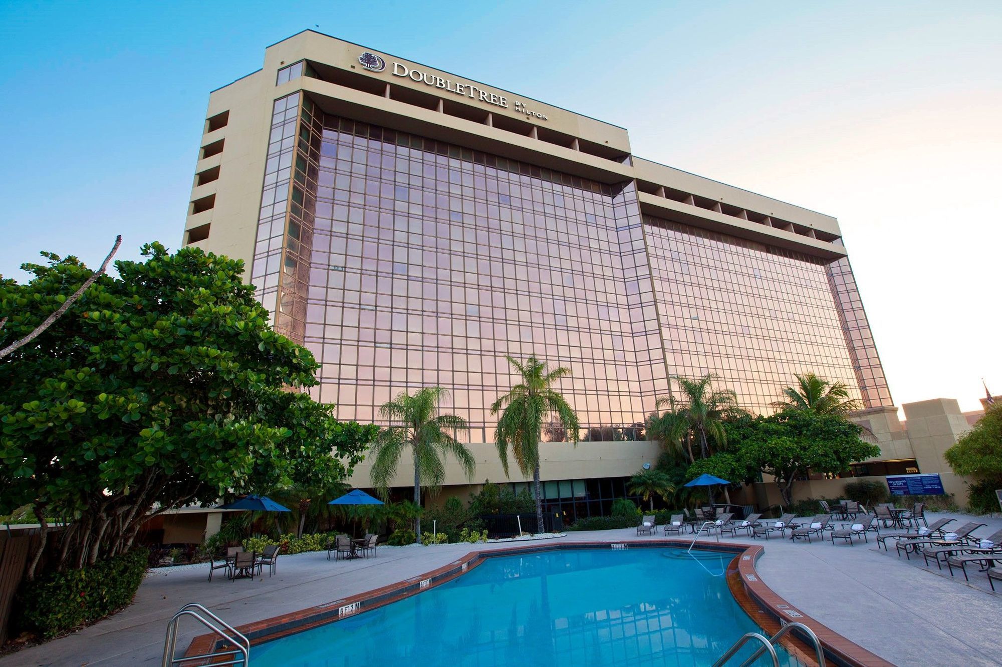 Doubletree By Hilton Miami Airport & Convention Center Miami Springs
