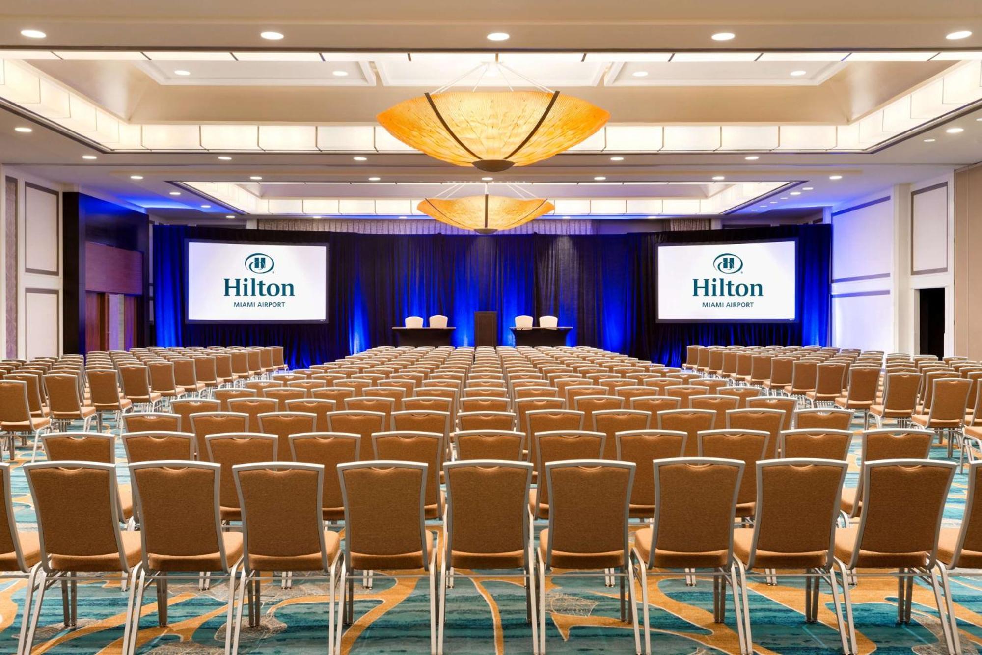 Hilton Miami Airport Blue Lagoon 4*