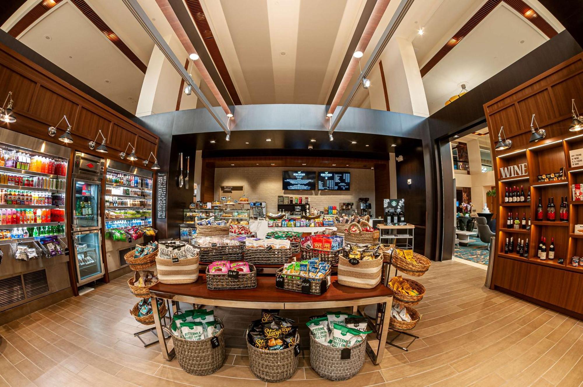 Hilton Miami Airport Blue Lagoon Hotel 4*