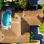 Kendall Keys Oasis Home W/ Pool, Theater & Arcade