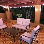 Beautiful Miami Home 13 Minutes Away From Mia