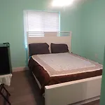 Mimo Home Studio With Private Entrance & Key