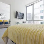 Amazing Condo In Downtown Miami/Brickell W/Parking
