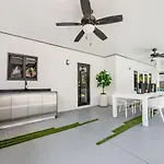 Luxury Beach Oasis - Heated Pool, Game Extravaganza L44