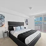 Private Unit Miami With Amenities And Parking