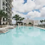 Tucker At Palmer Dadeland Miami