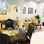Amazing & Cozy Duplex Near Zoo Miami !