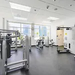 Fantastic 2Br Condo On 31St Floor Free Parking