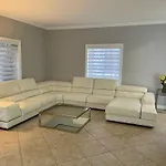 Big Beautiful House With Heated Pool