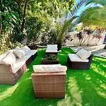 4 Bd Separate Guest House In Design District
