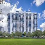 Unique Suite In The Heart Of Downtown Doral