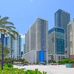 Amazing City Views From Luxurious Condo At Brickell