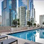 Spacious 36Th Flr 1 Bd 1 Bt • Brickell • Bay View